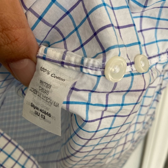 J.Crew mens light weight 100% cotton button down - Picture 5 of 9